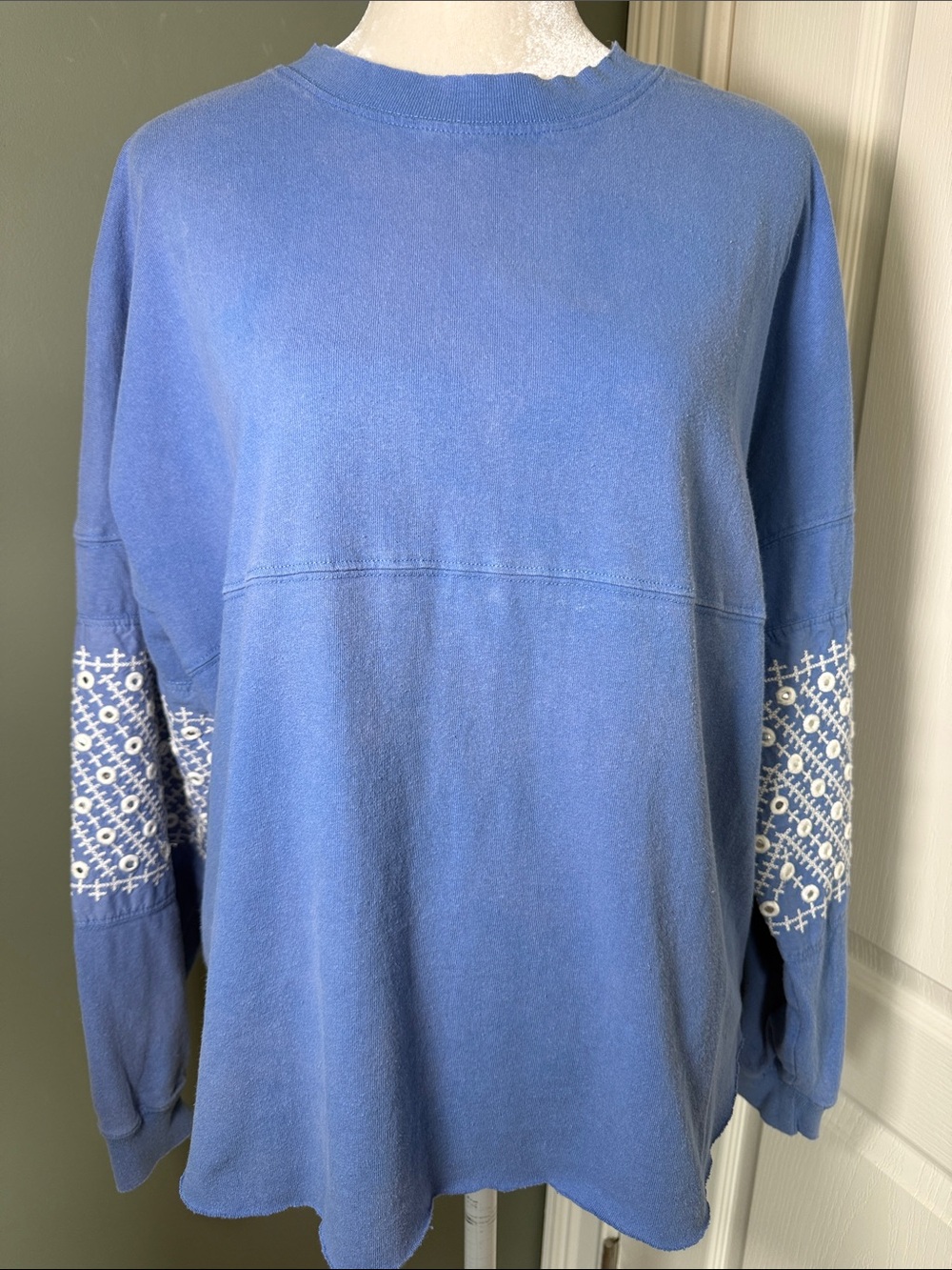Urban Outfitters Blue Oversized Sweatshirt S Embroidered Eyelet Raw Edge Boho
